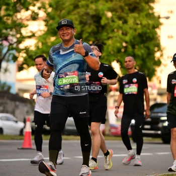 Runner Photo 4127361