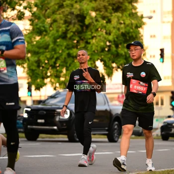 Runner Photo 4127366