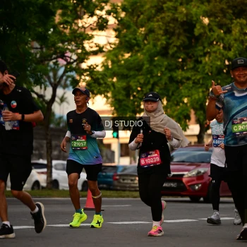Runner Photo 4127368
