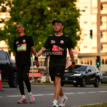 Runner Photo 4127375