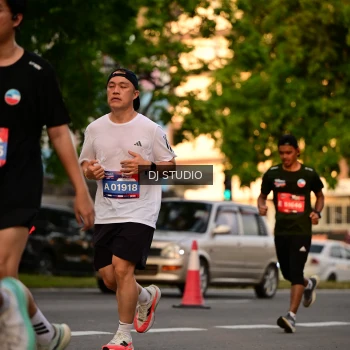 Runner Photo 4127425
