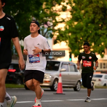 Runner Photo 4127427