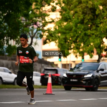 Runner Photo 4127434