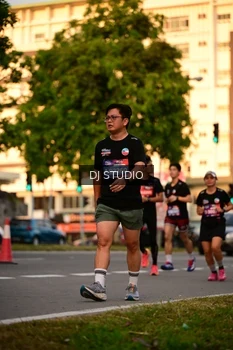 Runner Photo 4127442