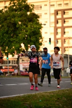 Runner Photo 4127449