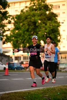Runner Photo 4127459