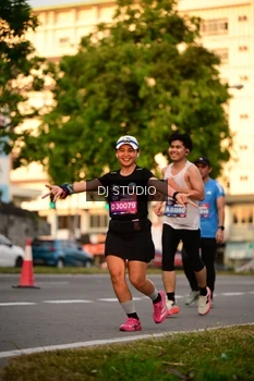 Runner Photo 4127461