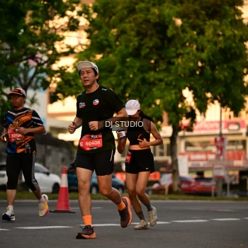 Runner Photo 4127515