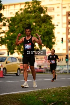 Runner Photo 4127526
