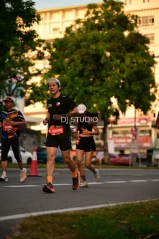 Runner Photo 4127530