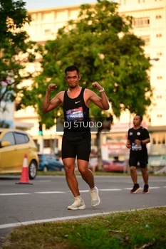 Runner Photo 4127537
