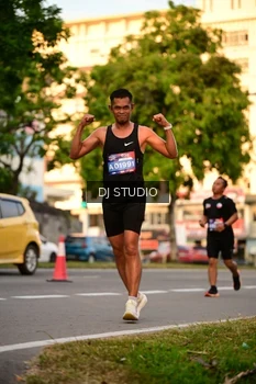 Runner Photo 4127540