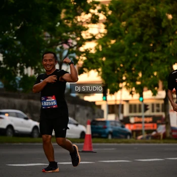 Runner Photo 4127554