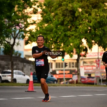 Runner Photo 4127555