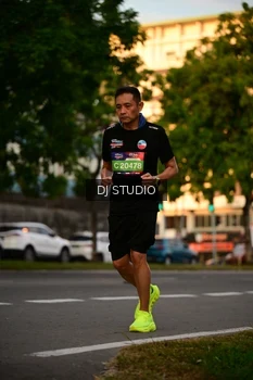 Runner Photo 4127590