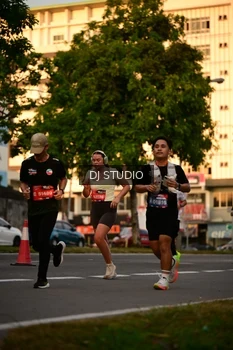 Runner Photo 4127603