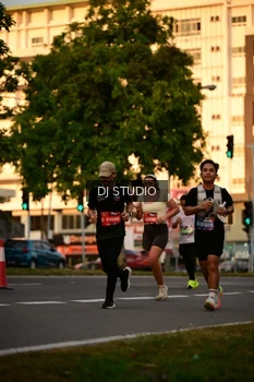 Runner Photo 4127604