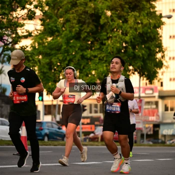 Runner Photo 4127610