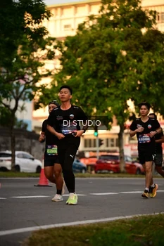 Runner Photo 4127640