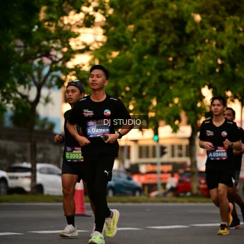 Runner Photo 4127643