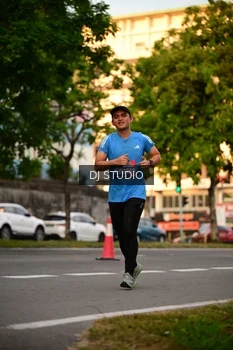 Runner Photo 4127646