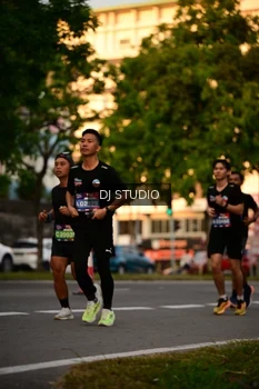 Runner Photo 4127648