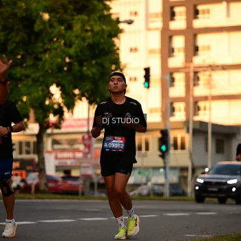 Runner Photo 4127666