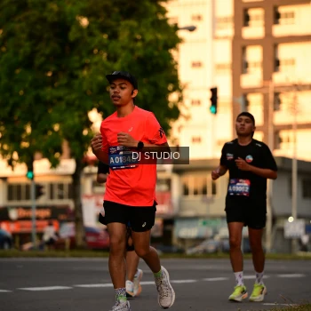 Runner Photo 4127668