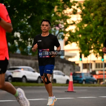 Runner Photo 4127669
