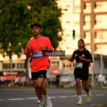 Runner Photo 4127679