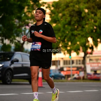 Runner Photo 4127685