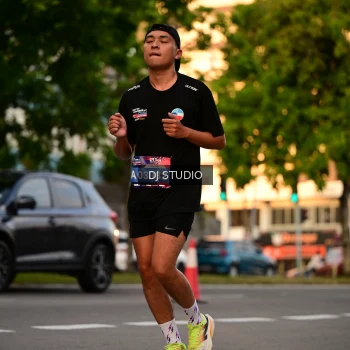 Runner Photo 4127693
