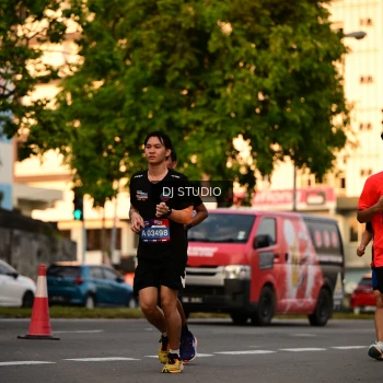 Runner Photo 4127702