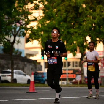 Runner Photo 4127715
