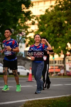 Runner Photo 4127825