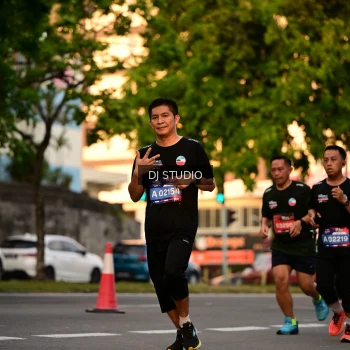 Runner Photo 4127853