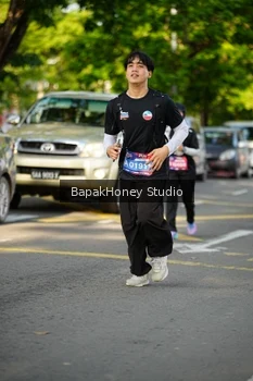 Runner Photo 4127863
