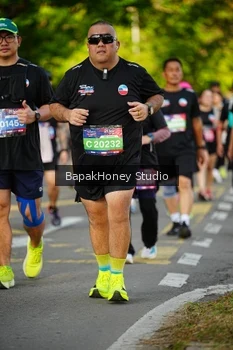 Runner Photo 4127876