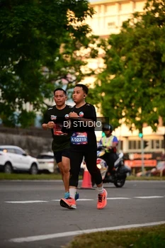 Runner Photo 4127878