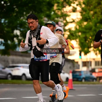 Runner Photo 4127965