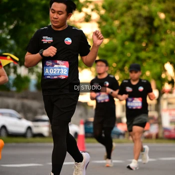 Runner Photo 4127981