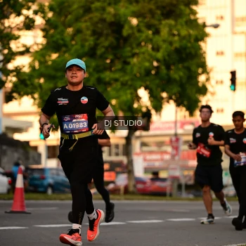 Runner Photo 4128018