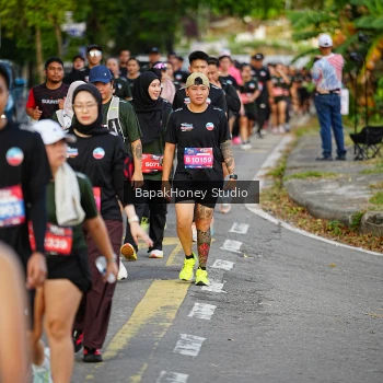 Runner Photo 4128024