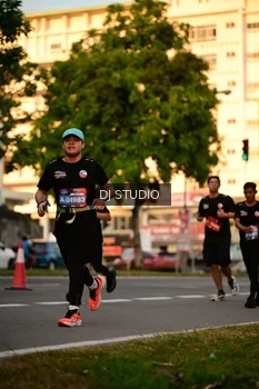 Runner Photo 4128039