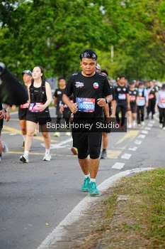 Runner Photo 4128062