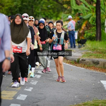 Runner Photo 4128072