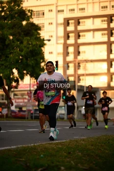 Runner Photo 4128079