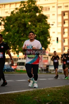 Runner Photo 4128084