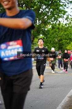 Runner Photo 4128085