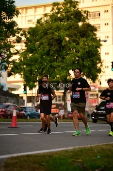 Runner Photo 4128102